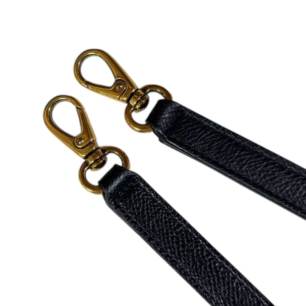 FERRAGAMO/SalvatoreFerragamo(サルバトーレフェラガモ) ショルダーバッグ スタジオ 黒 レザー Salvatore Ferragamo サルヴァトーレフェラガモ スタジオボックス