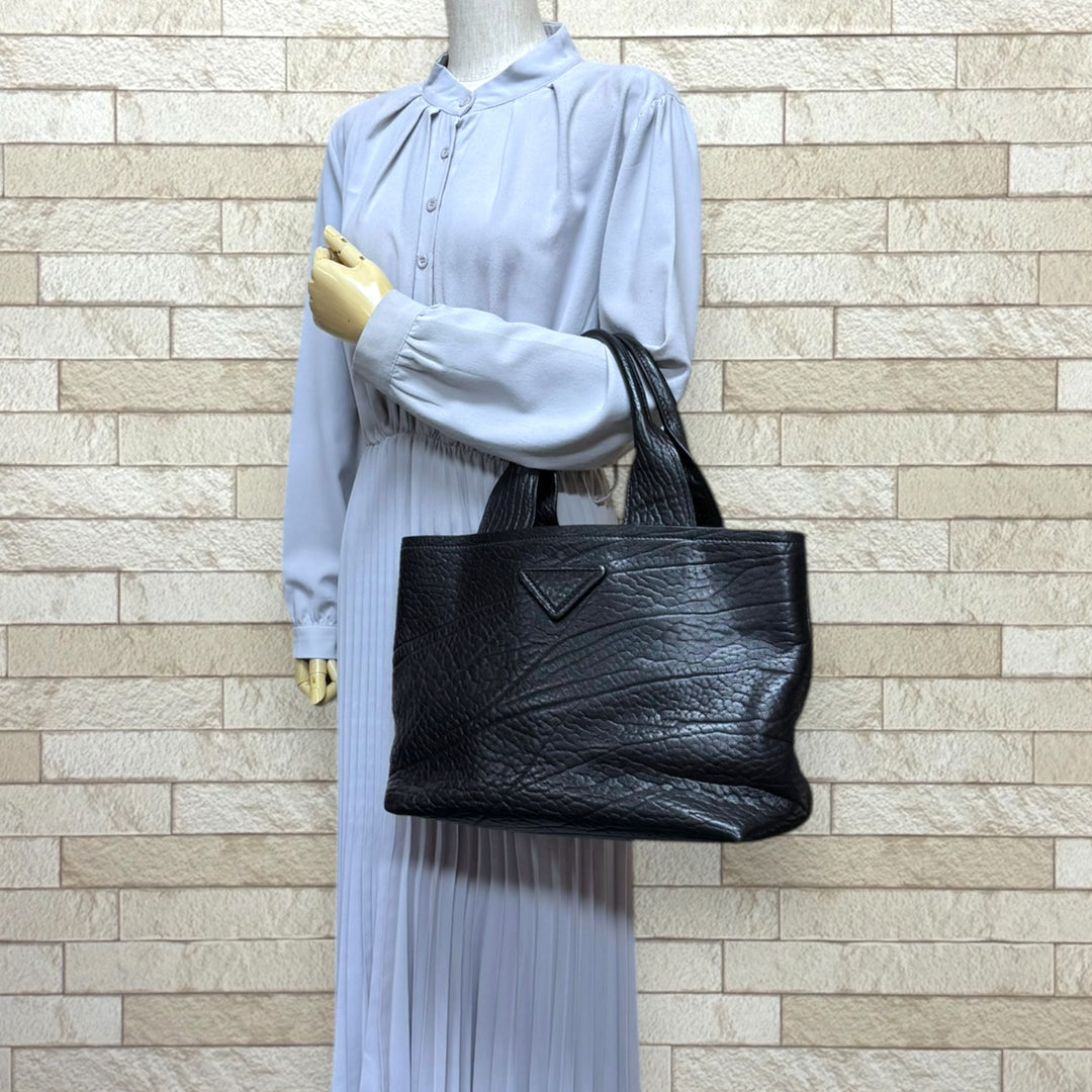 PRADA プラダ トライアングルロゴ トートバッグ レザー ブラック