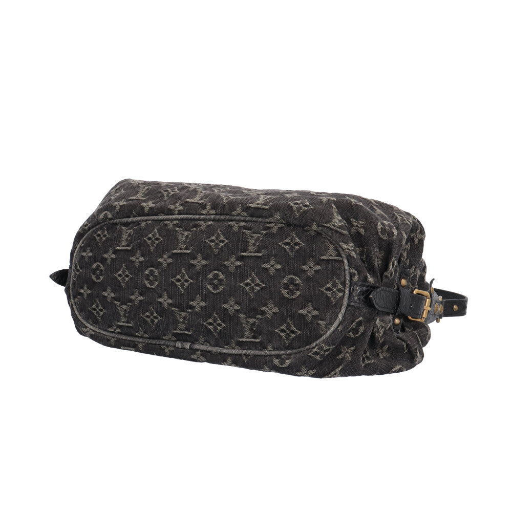 LOUIS VUITTON ルイヴィトン スライトリーXS モノグラムデニム ショルダーバッグ モノグラムデニム ブラック レディース 中古 –  【公式】リサイクルキング オンラインショップ