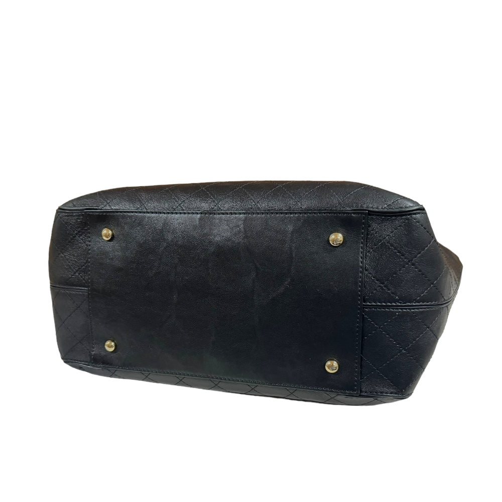 CHANEL シャネル ショルダーバッグ レザー ブラック レディース 中古