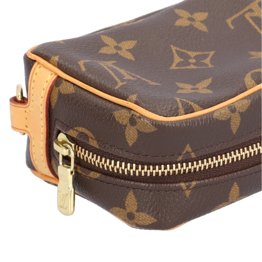 LOUIS VUITTON ルイヴィトン トゥルース ワピティ モノグラム ポーチ