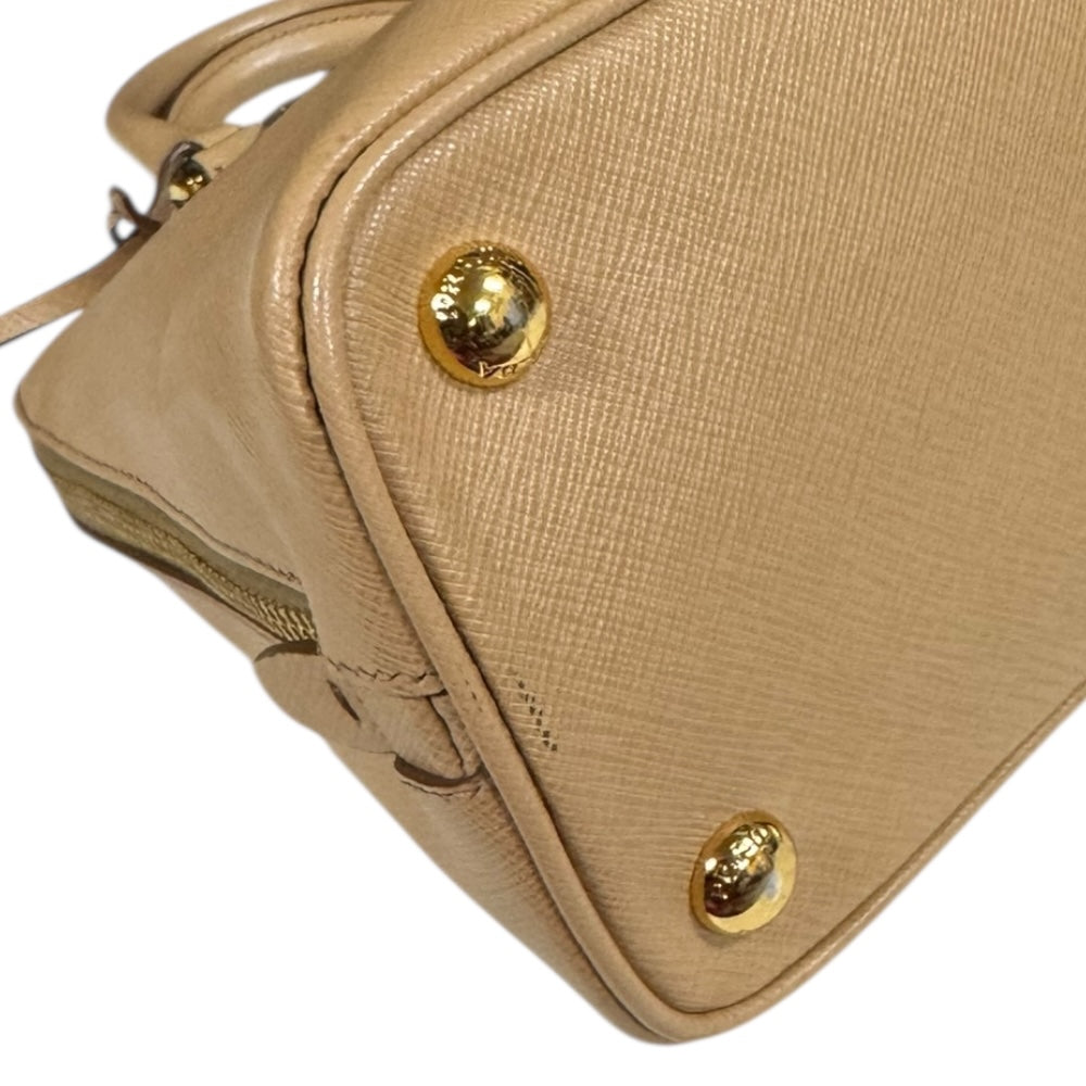 PRADA プラダ サフィアーノ ショルダーバッグ レザー ベージュ