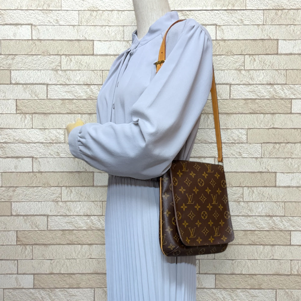 中古】LOUIS VUITTON(ルイヴィトン) ミュゼットサルサ ショートストラップ ショルダーバッグ 広かっ モノグラム・キャンバス