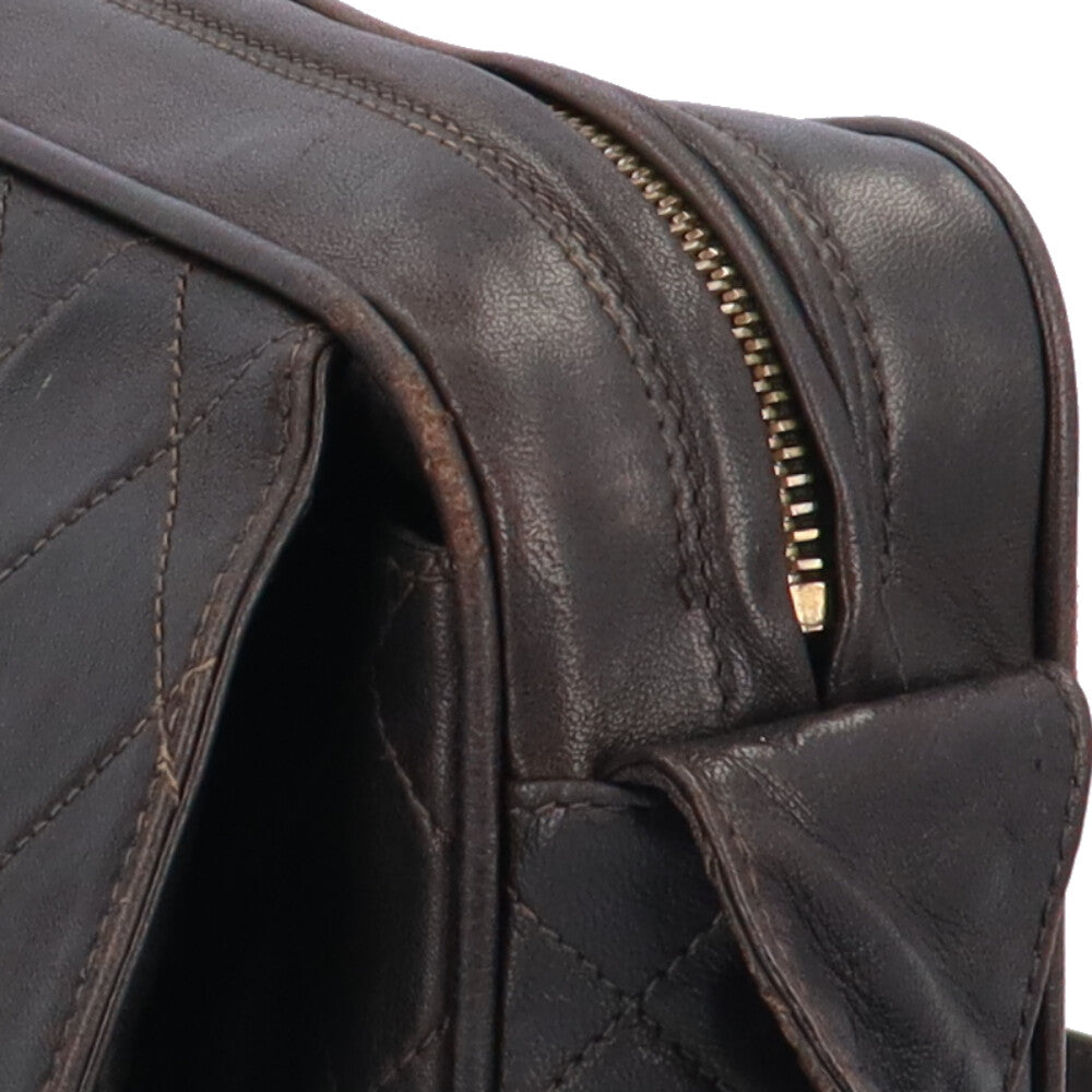 シャネル アウトサイドフラップフリンジ付き マトラッセ ショルダーバッグ レザー ブラック レディース CHANEL  中古  R&Kリサイクルキング シャネル アウトサイドフラップフリンジ付き マトラッセ ショルダー