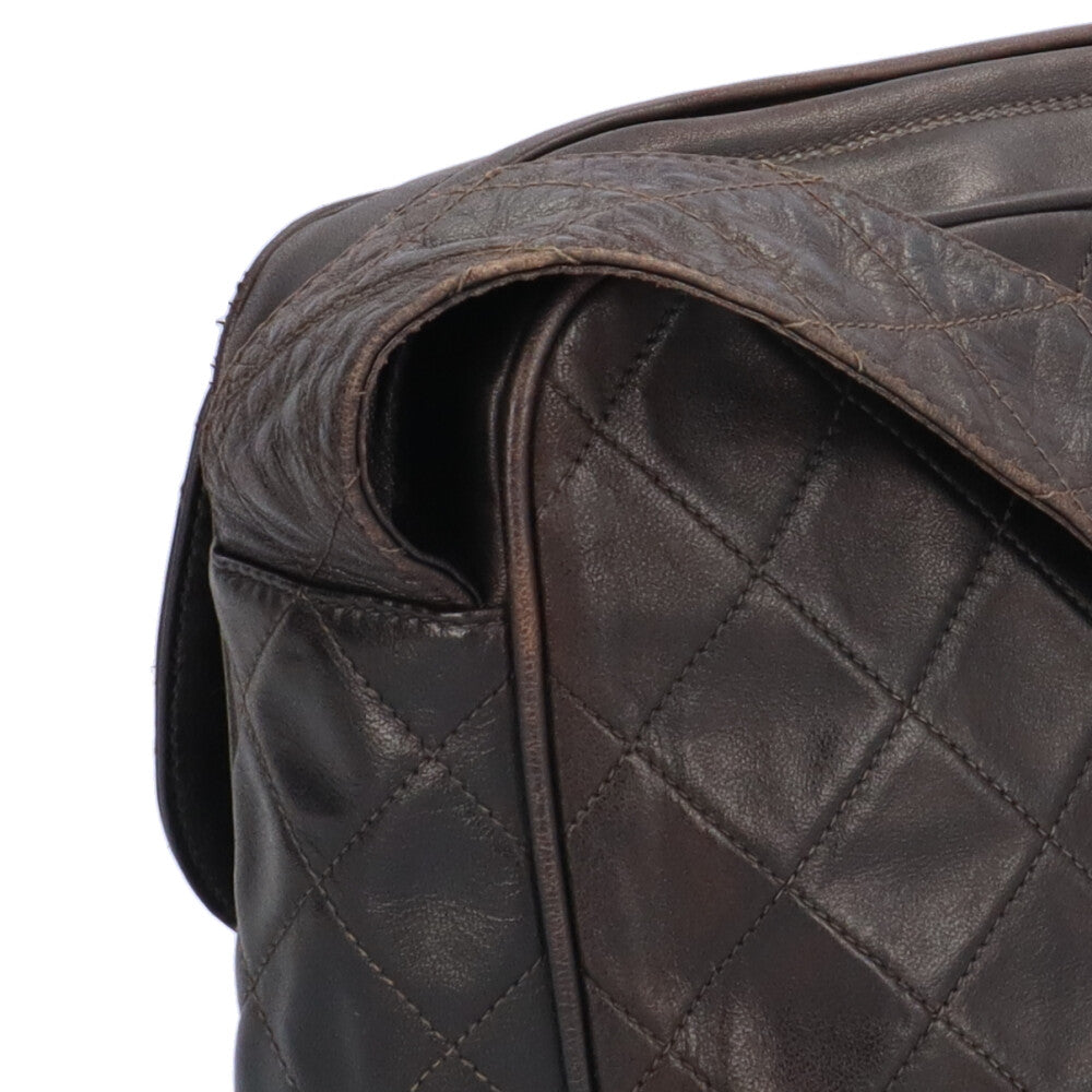 シャネル アウトサイドフラップフリンジ付き マトラッセ ショルダー