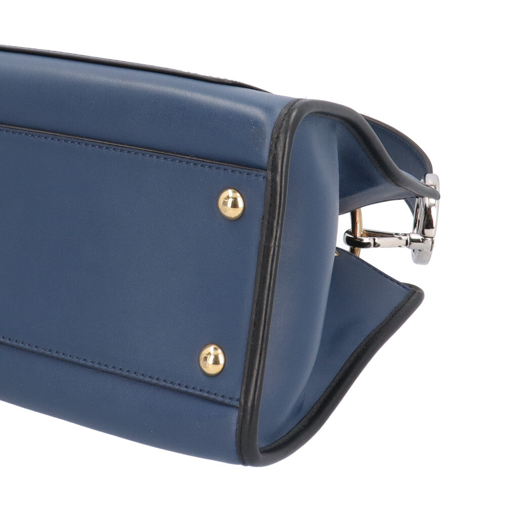 FENDI フェンディ ラナウェイ スモール ショルダーバッグ レザー