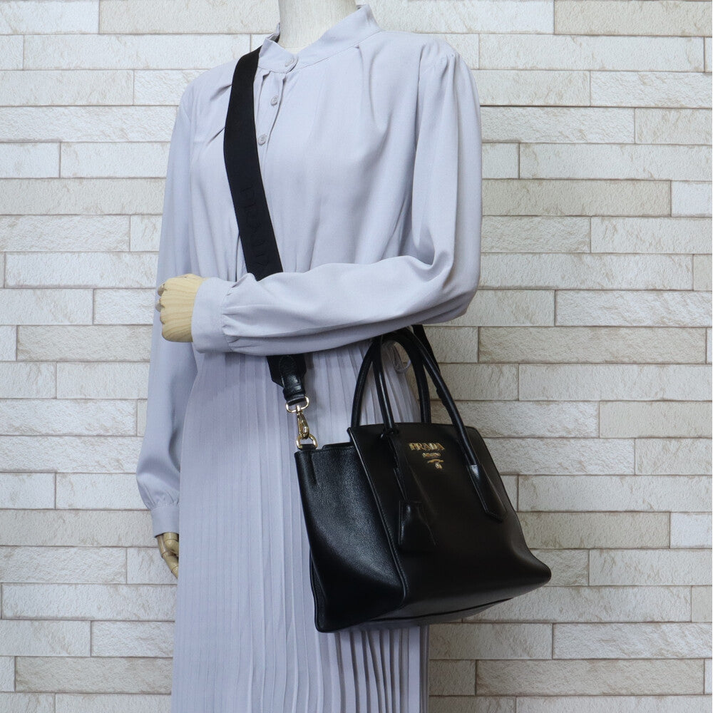♪ PRADA プラダ ショルダーバッグ ブラック レディース　黒　BR1061 PRADA プラダ ショルダーバッグ レザー ブラック レディース