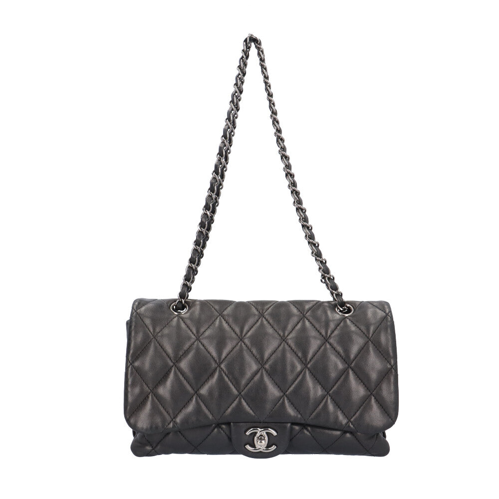 CHANEL シャネル マトラッセ ショルダーバッグ レザー ブラック 