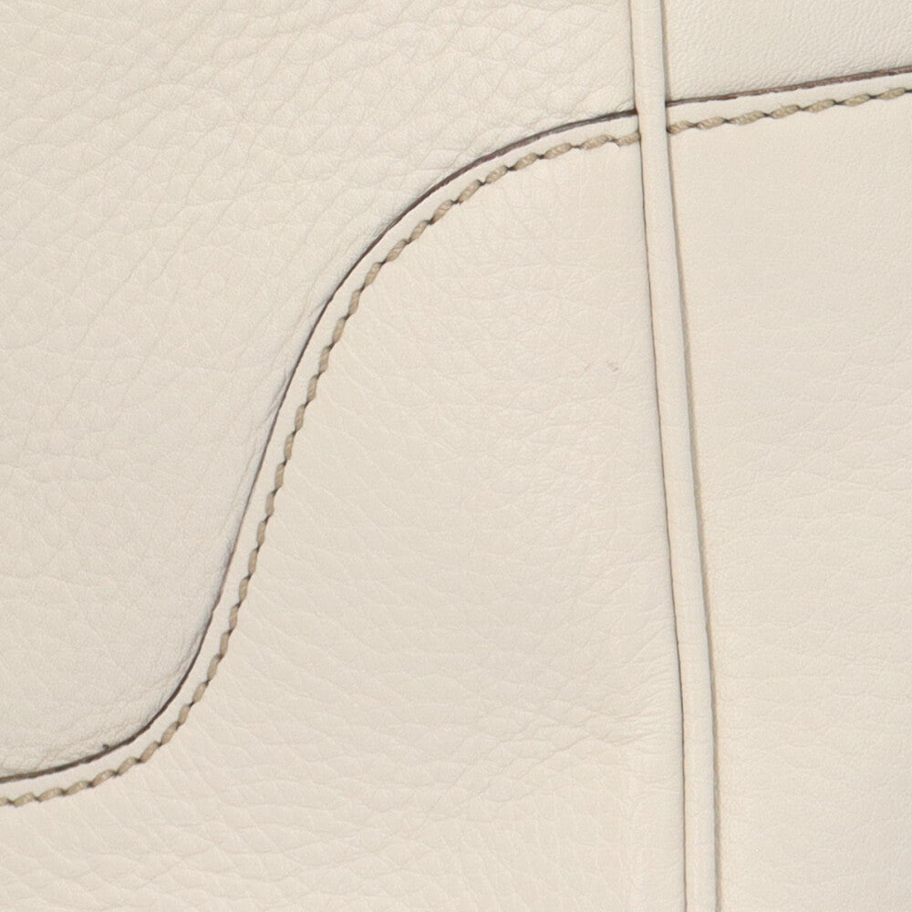 GUCCI ホワイトレザー バンブー GUCCI グッチ バンブー ショルダーバッグ レザー ホワイト レディース