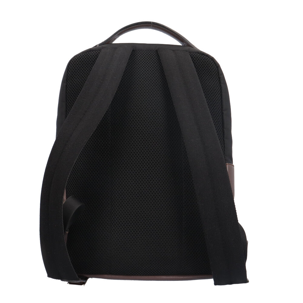 FENDI ナイロン デイパック FENDI フェンディ ズッカ リュック・デイパック ナイロン メンズ 中古