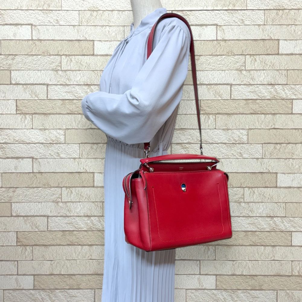 FENDI フェンディ ドットコム ショルダーバッグ レザー レッド