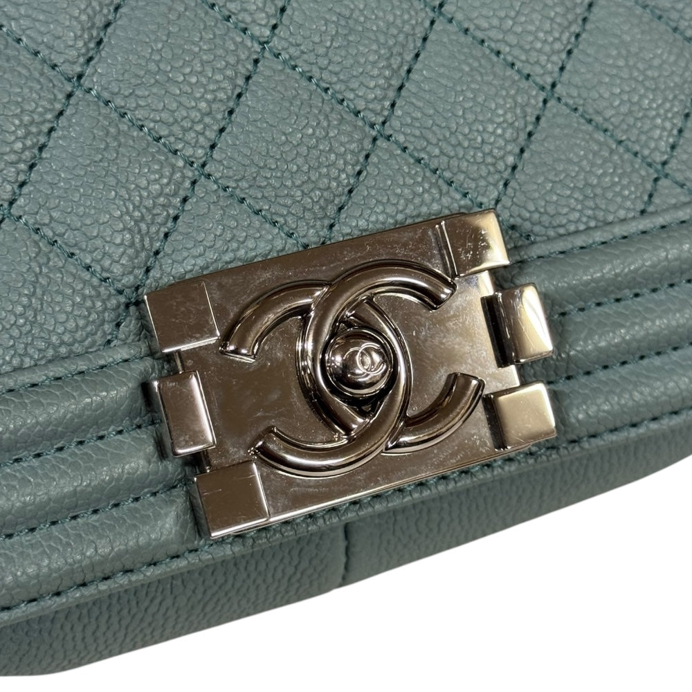 CHANEL シャネル ボーイシャネル ショルダーバッグ キャビアスキン