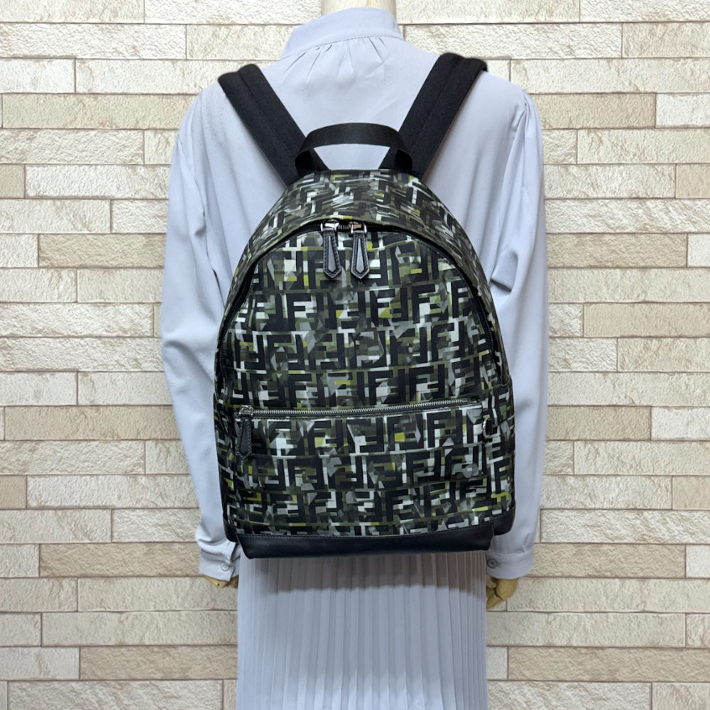 FENDI フェンディ カモフラージュ STAMPA CAMOUFF ズッカ リュック  