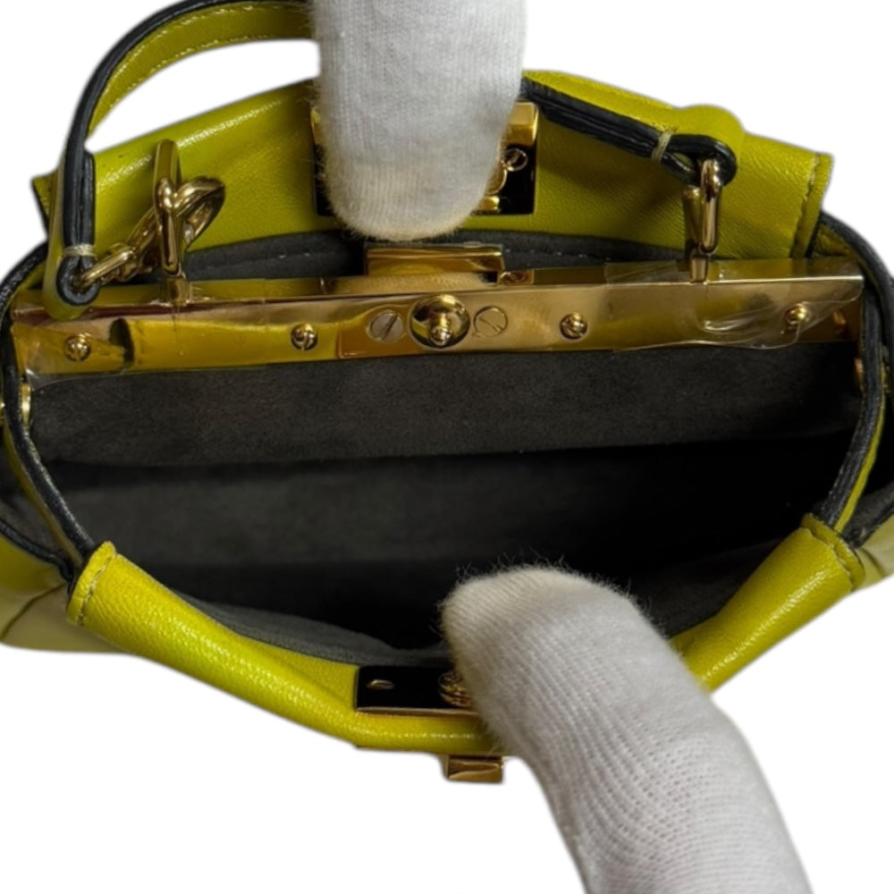フェンディ マイクロ ピーカブー ハンドバッグ レディース 【中古】 FENDI フェンディ マイクロピーカブー ショルダーバッグ レザー