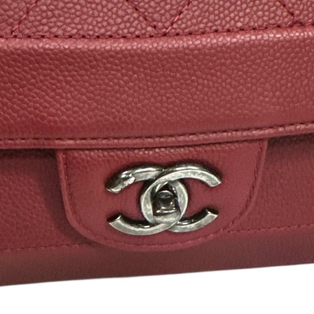 CHANEL シャネル レッド ショルダーバッグ　マトラッセ　レザー　348 楽天市場】CHANEL シャネル マトラッセ ショルダーバッグ レザー