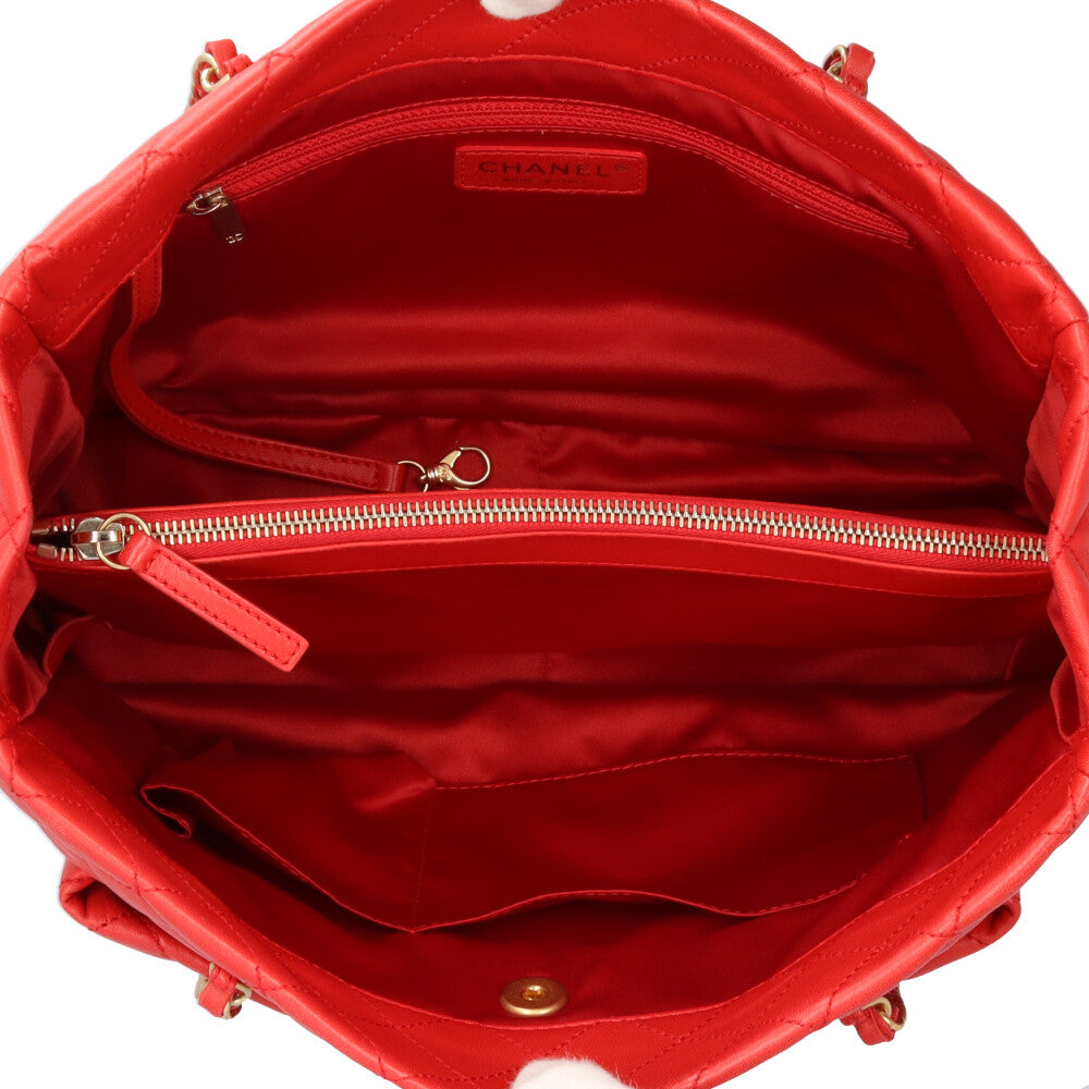 CHANEL シャネル マトラッセ トートバッグ ラムスキン レッド