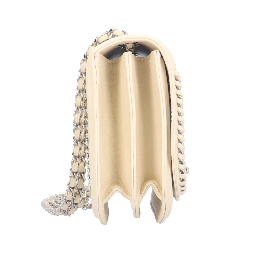 CHANEL ホワイトレザー ショルダーバッグ CHANEL ホワイトレザー ショルダーバッグ正規店購入