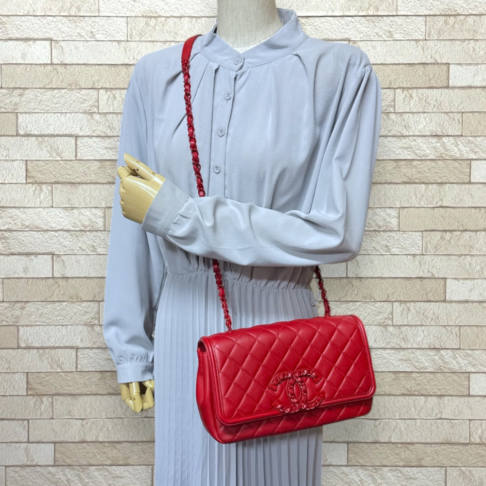 CHANEL シャネル CCフィリグリー マトラッセ ショルダーバッグ レザー 