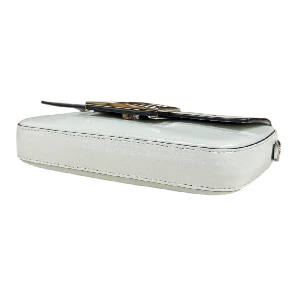 FENDI フェンディ バケットフォンポーチ ショルダーバッグ レザー