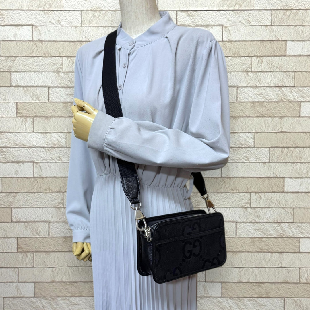 ☆GUCCI♪ブラックGジャン☆ GUCCI(グッチ) Tom Ford Period Sherry Line Cotton Black Denim