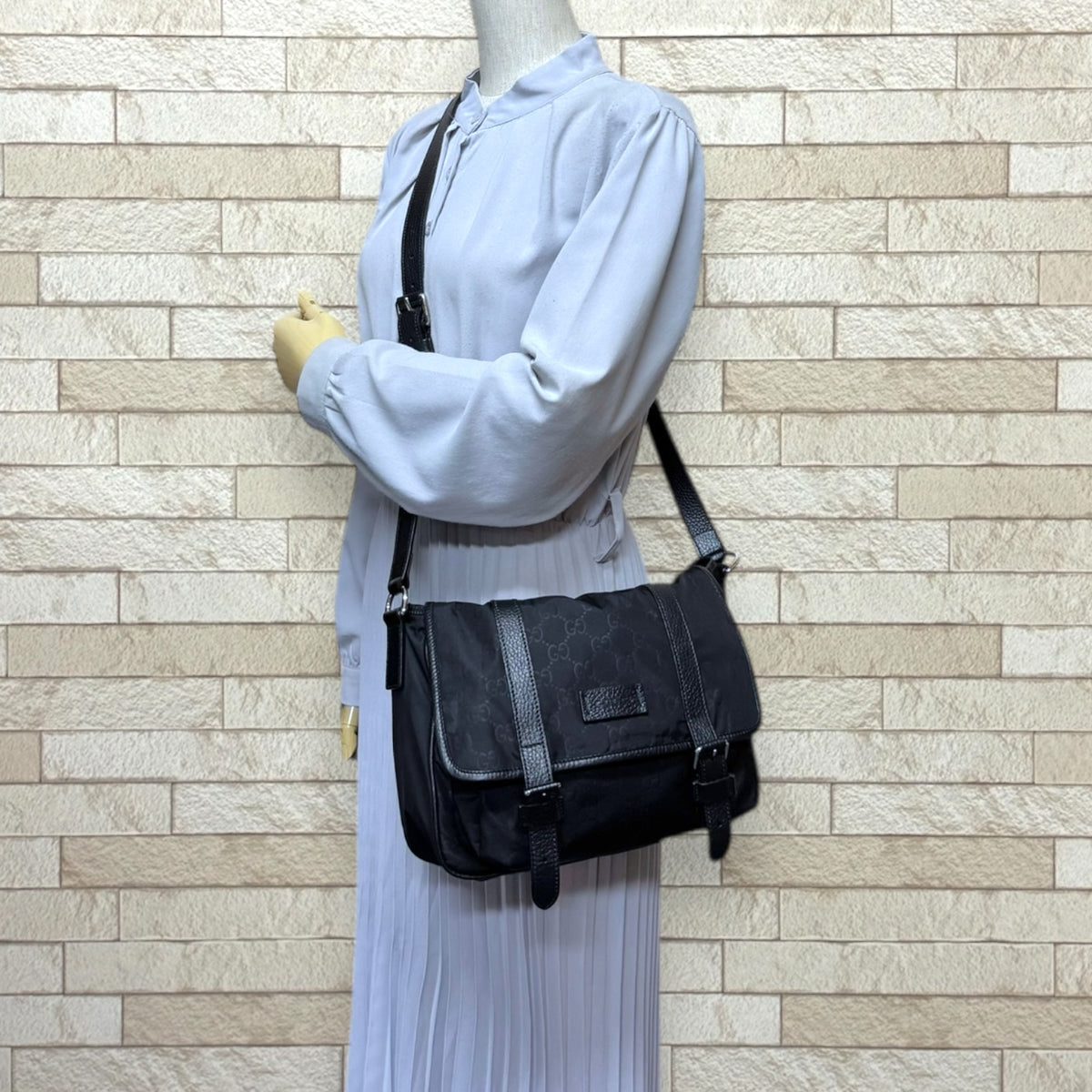 GUCCI グッチ GG柄メッセンジャーバッグ ショルダーバッグ ナイロン