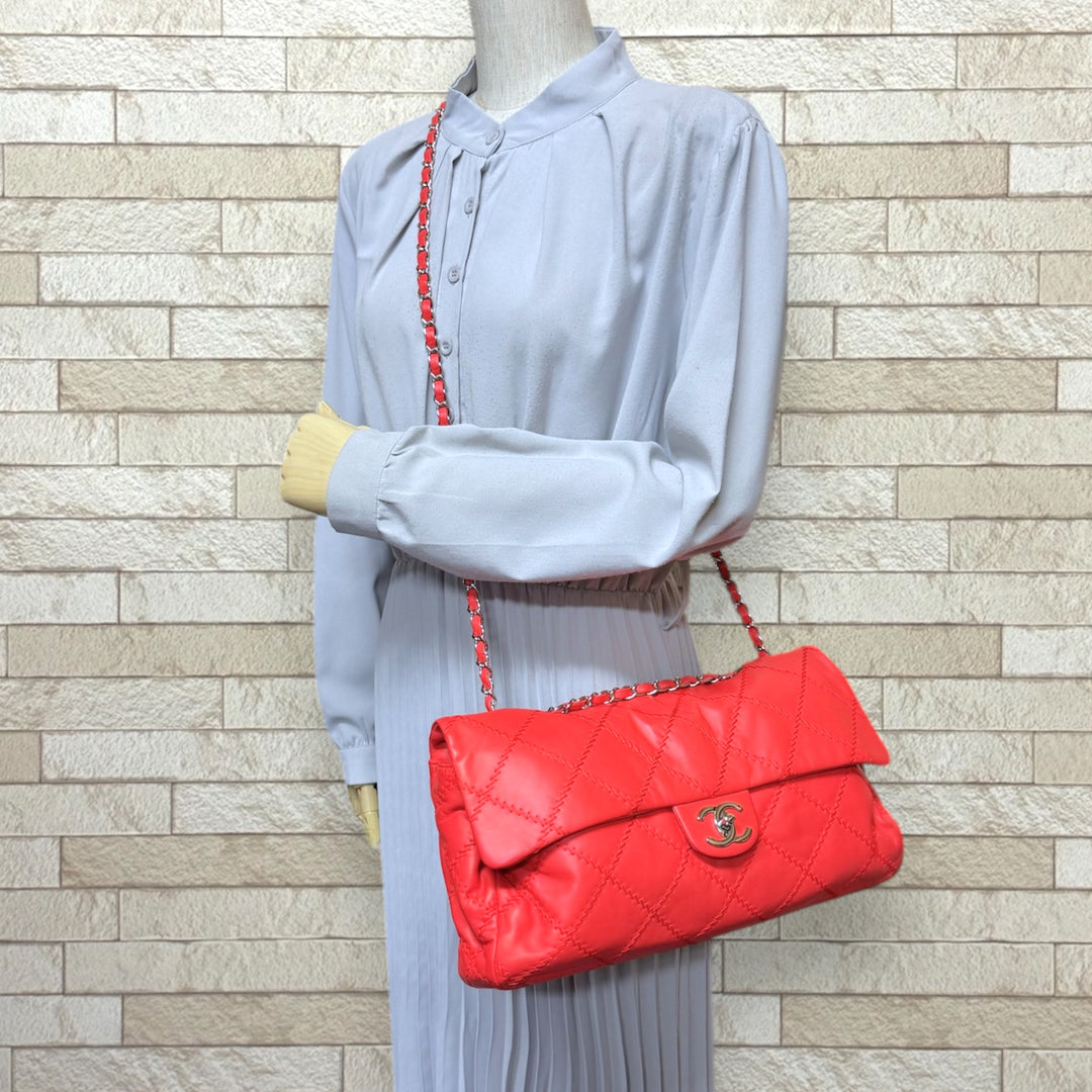 CHANEL シャネル ウルトラステッチ マトラッセ ショルダーバッグ