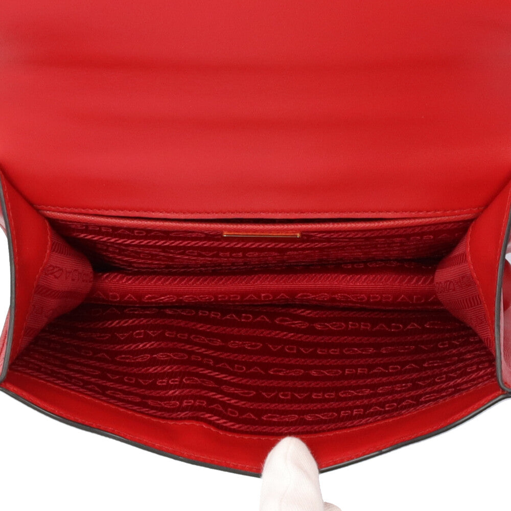 PRADA プラダ サフィアーノ ショルダーバッグ レザー レッド