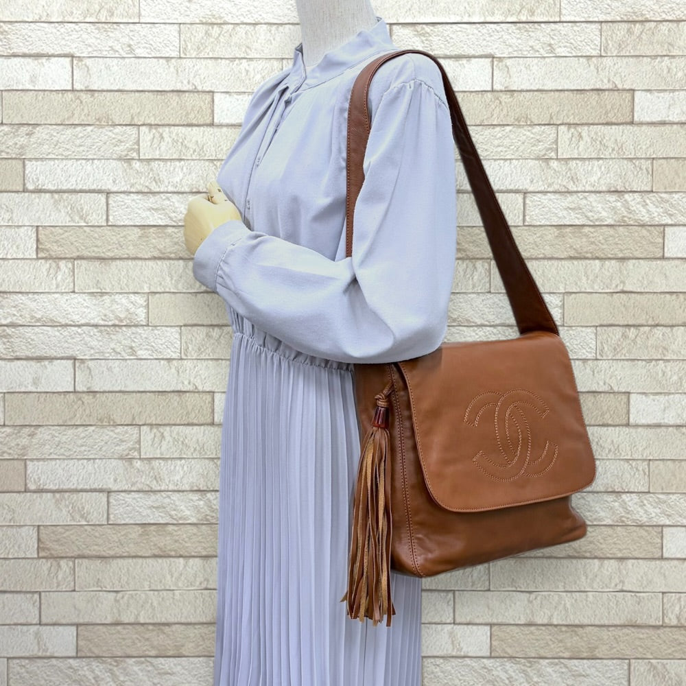 CHANEL シャネル フリンジ ココマーク ショルダーバッグ レザー