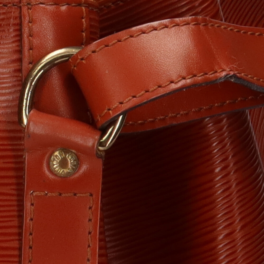 ルイヴィトン LOUIS VUITTON プチノエ エピ ショルダーバッグ