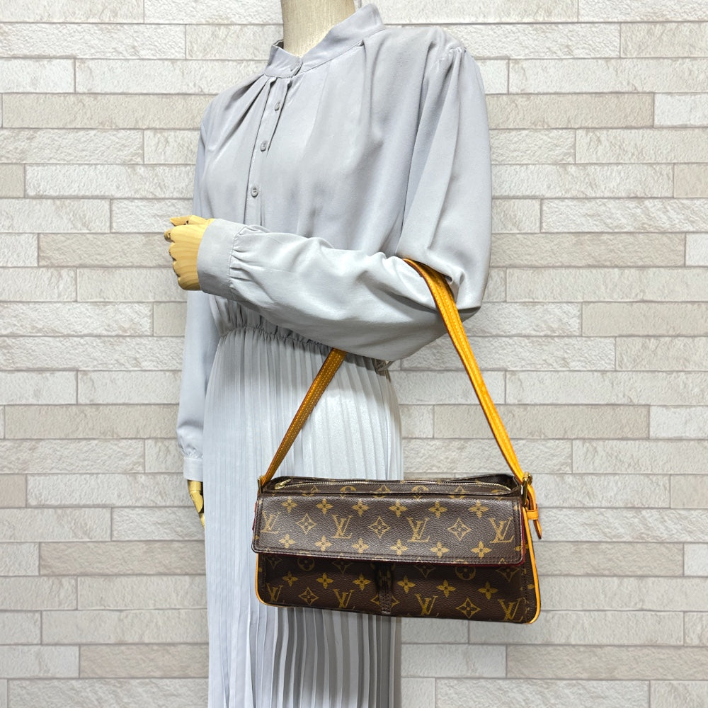 LOUIS VUITTON ルイヴィトン ヴィバシテMM モノグラム ショルダーバッグ モノグラムキャンバス ブラウン レディース 中古 –  【公式】リサイクルキング オンラインショップ