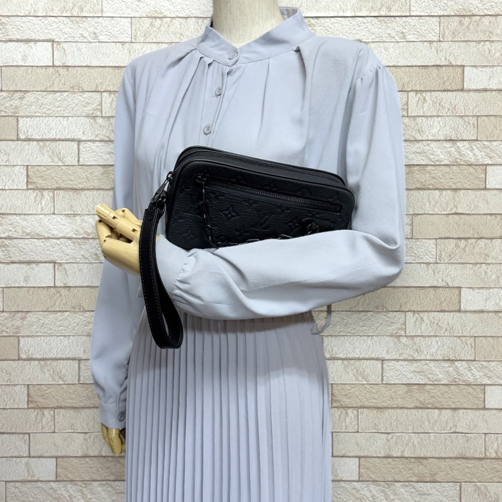 LOUIS VUITTON Louis Vuitton Pochette Volga Toryon Monogram Clutch Bag Leather Black Men's Used