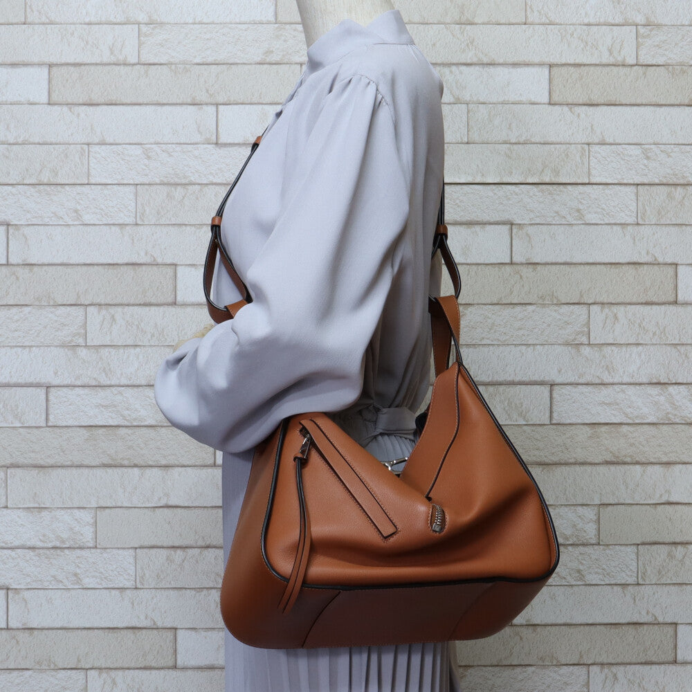 ロエベ LOEWE ハンモックスモール ショルダーバッグ レザー タン ロエベ LOEWE ハンモックスモール ショルダーバッグ レザー タン