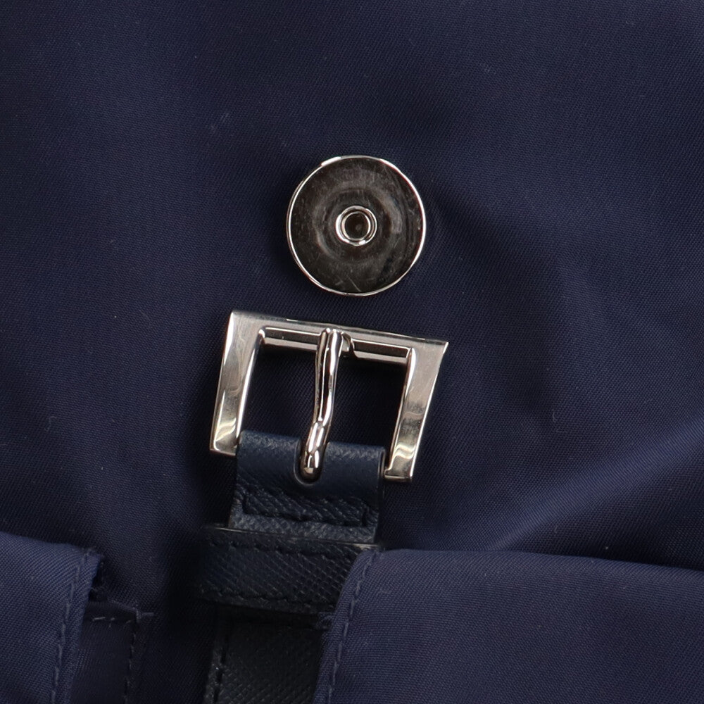 プラダ PRADA リュック・デイパック ナイロン ユニセックス 中古