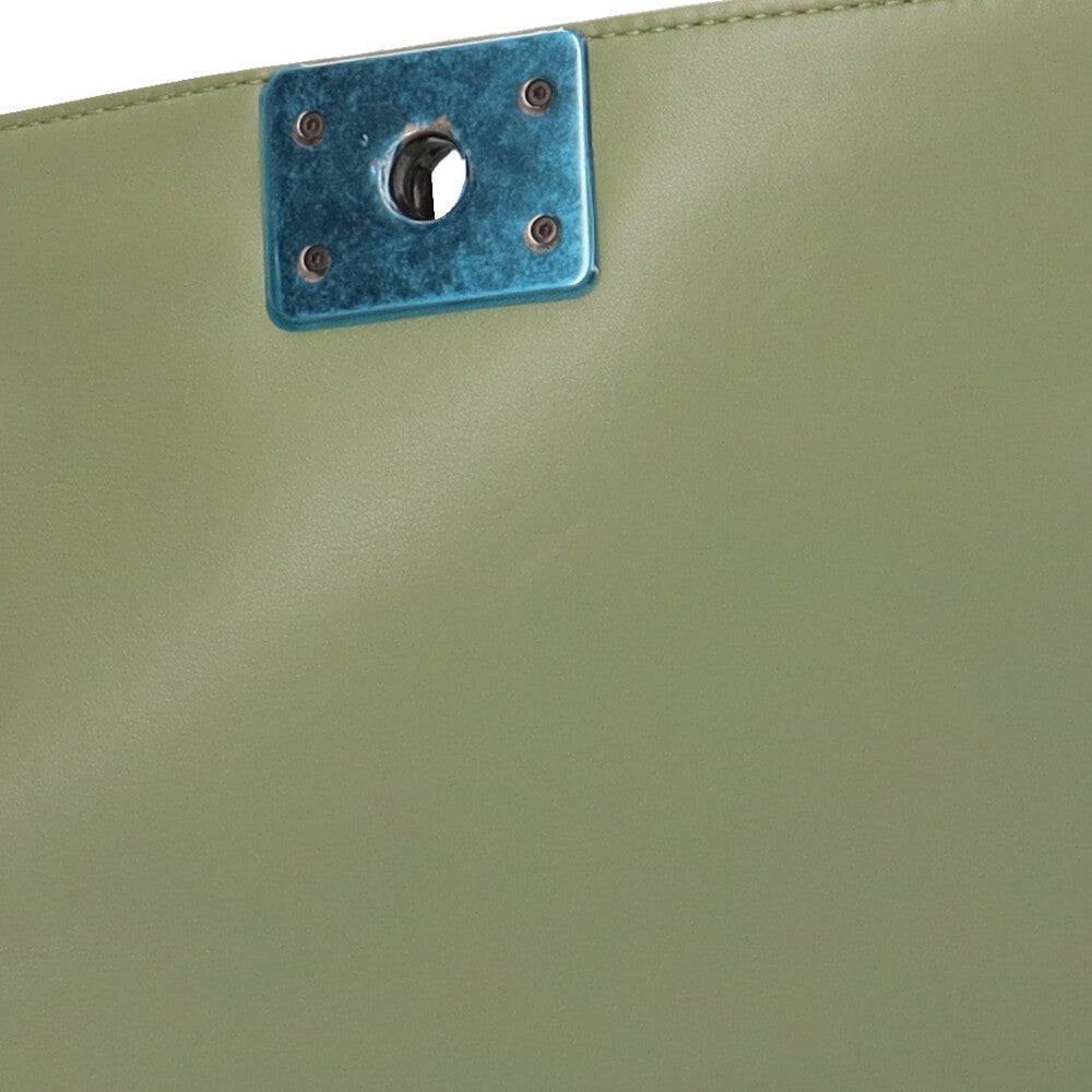 シャネル ボーイシャネル Vステッチ ショルダーバッグ ラムスキン