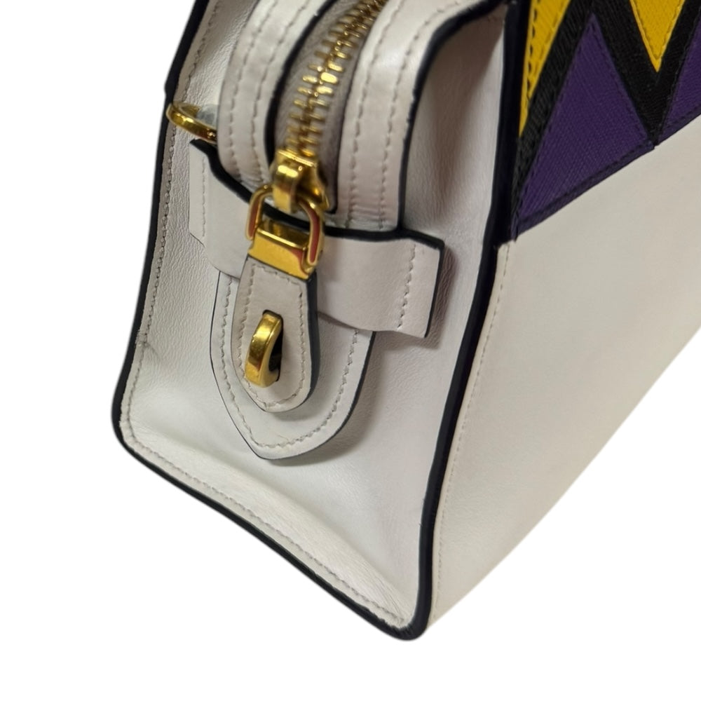 PRADA プラダ ショルダーバッグ レザー ホワイト レディース 中古