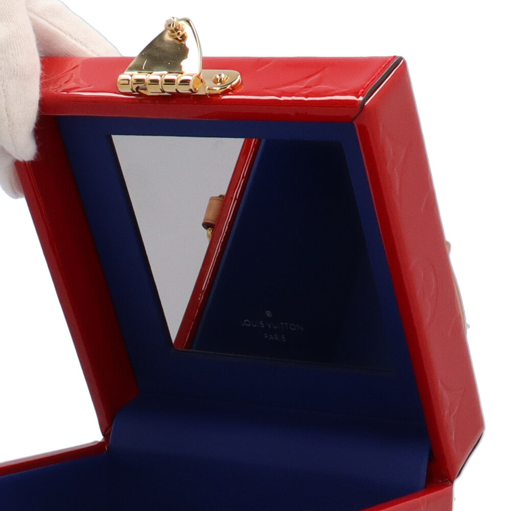 ルイヴィトン ブリーカーボックス ヴェルニ ショルダーバッグ