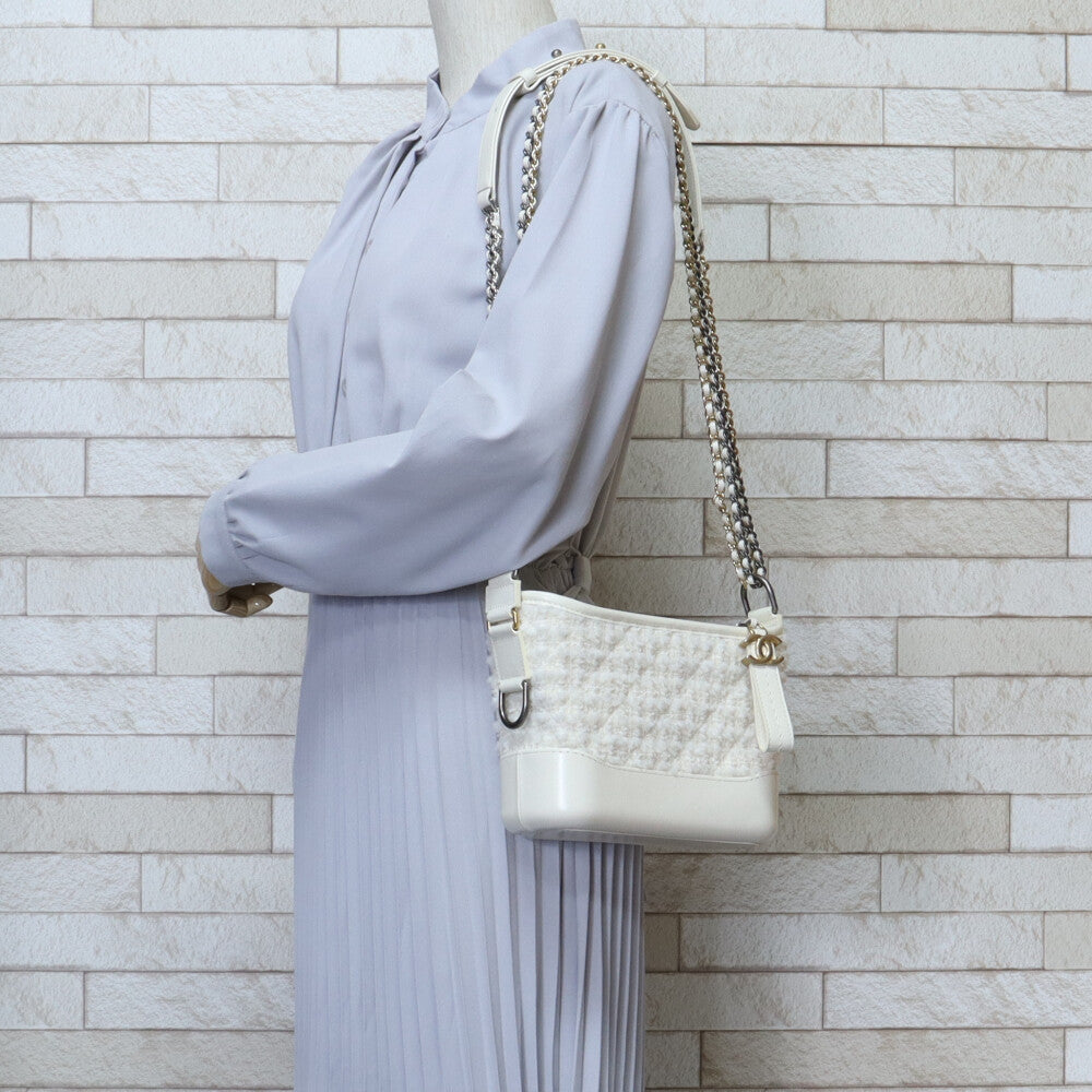 CHANEL シャネル ガブリエル・ドゥ・スモールホーボーバッグ