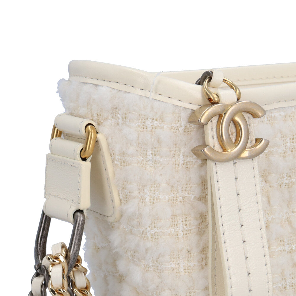 CHANEL シャネル ガブリエル・ドゥ・スモールホーボーバッグ