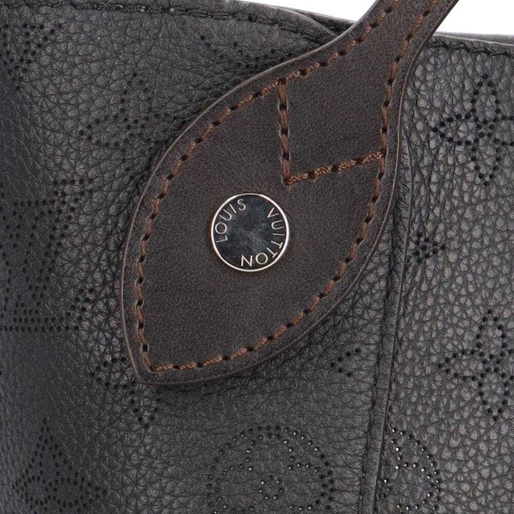 LOUIS VUITTON ルイヴィトン ヒナPM モノグラムマヒナ ショルダー