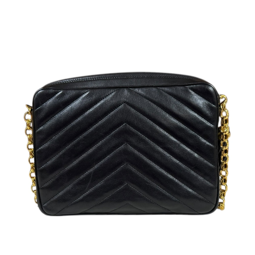 CHANEL シャネル Vステッチ ショルダーバッグ ラムスキン ブラック