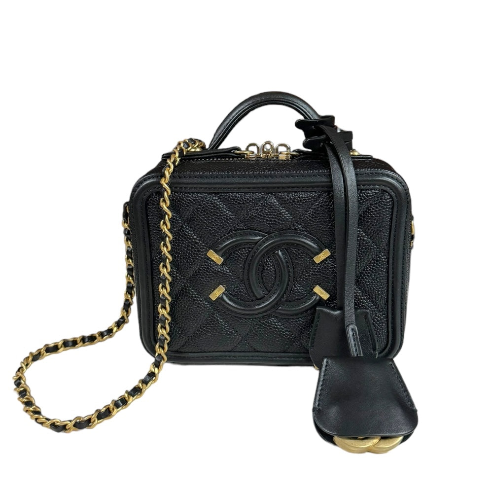 CHANEL シャネル スモールバニティバッグ CCフィリグリー ショルダーバッグ キャビアスキン ブラック レディース 中古 –  【公式】リサイクルキング オンラインショップ