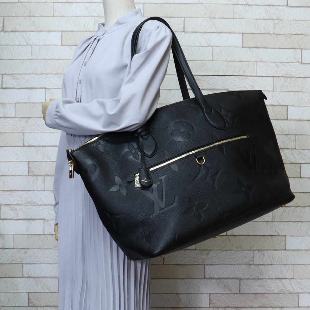 Vuitton Monogram Louis Vuitton Men's Black Travel Bag All