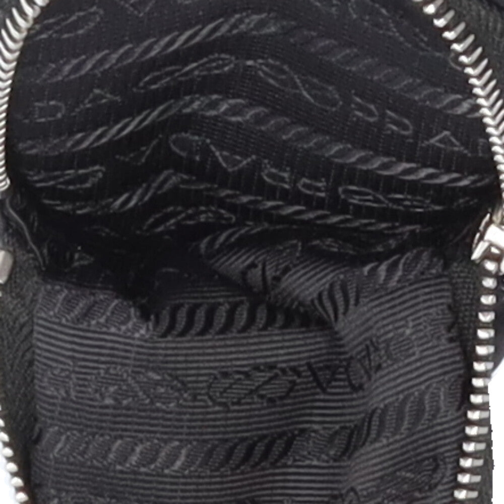 PRADA プラダ トライアングルロゴ ミニショルダーバッグ フォンケース ポーチ ブラック イタリア製 シルバー金具 美品 中古 4b007439 プラダ PRADA トライアングルミニポーチ 1NR015 2WAYバッグ