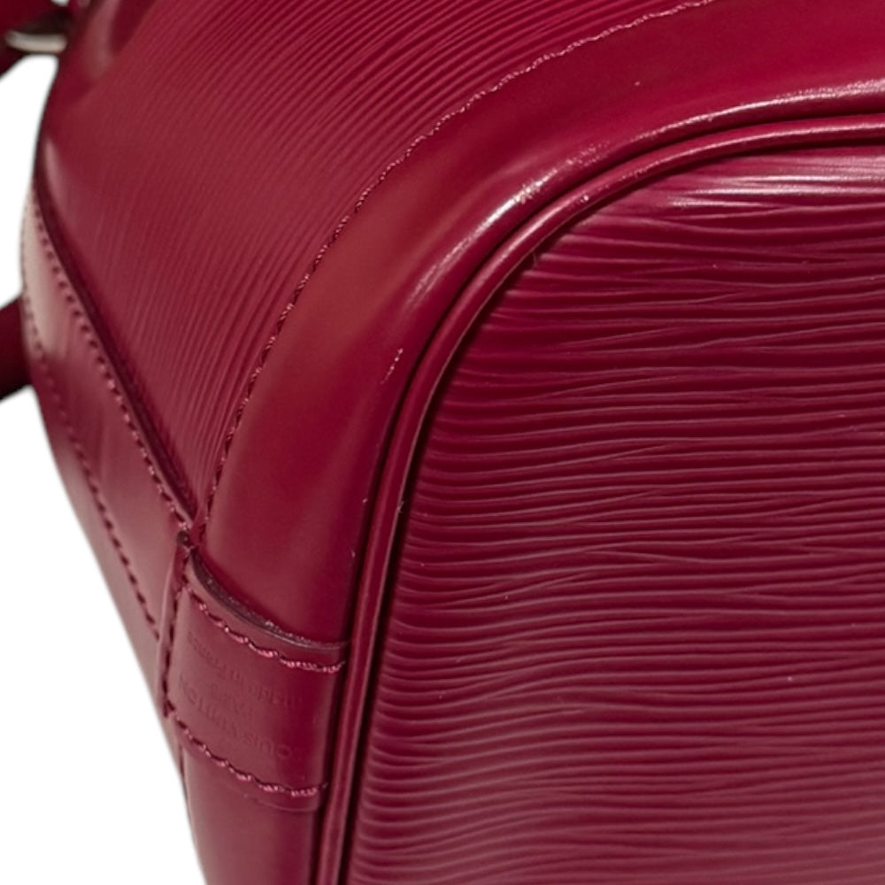LOUIS VUITTON ルイヴィトン ノエBB エピ ショルダーバッグ エピレザー