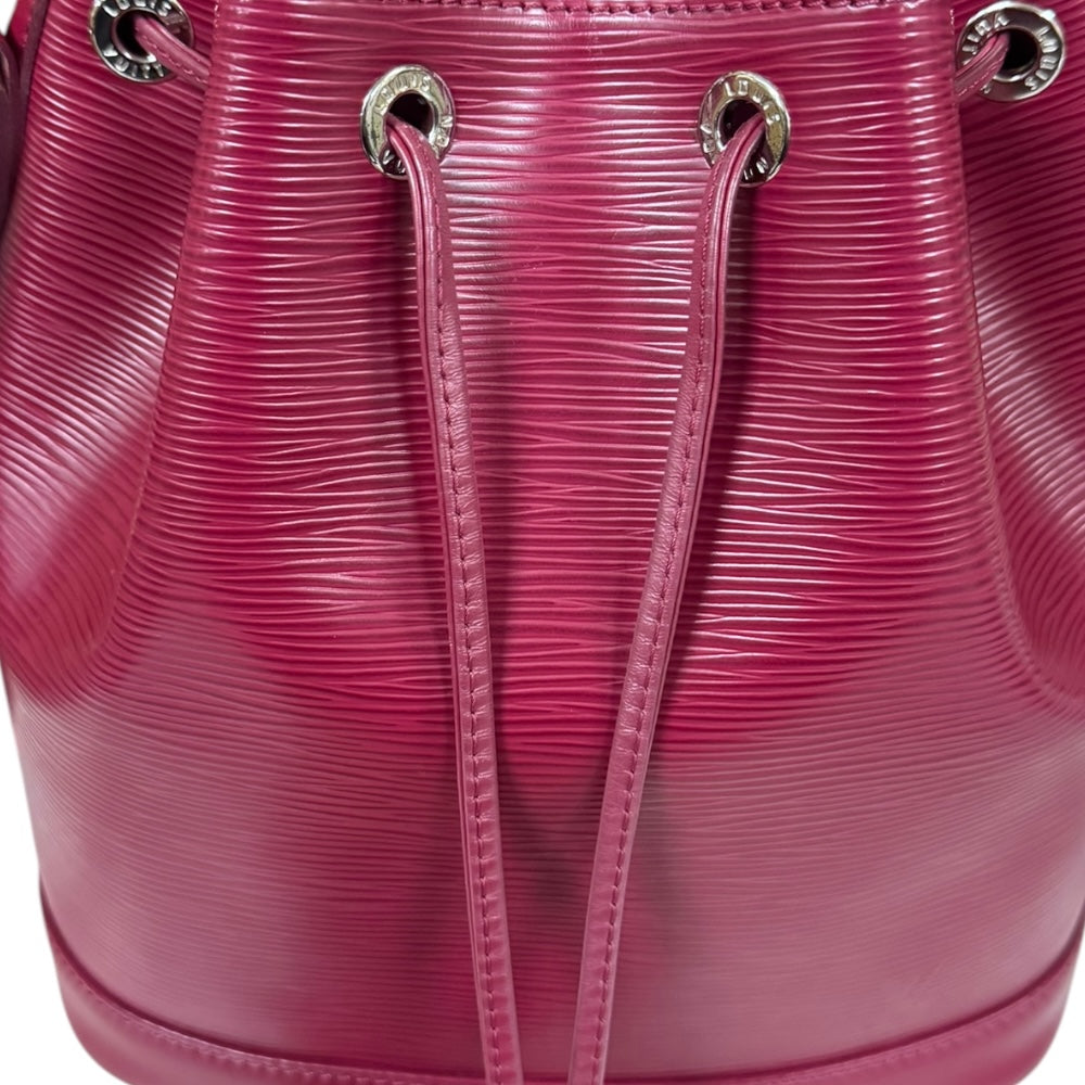 LOUIS VUITTON ルイヴィトン ノエBB エピ ショルダーバッグ エピレザー