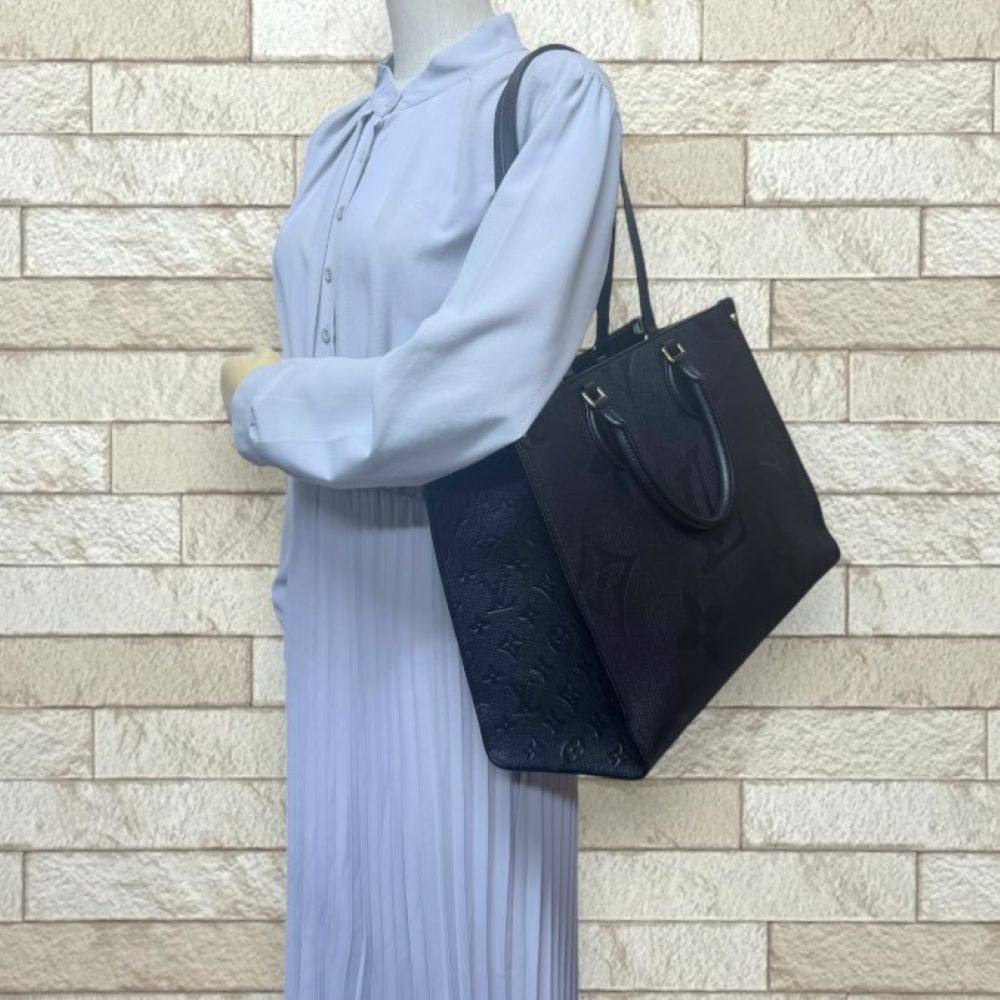 LOUIS VUITTON ルイヴィトン オンザゴーMM モノグラムアンプラント