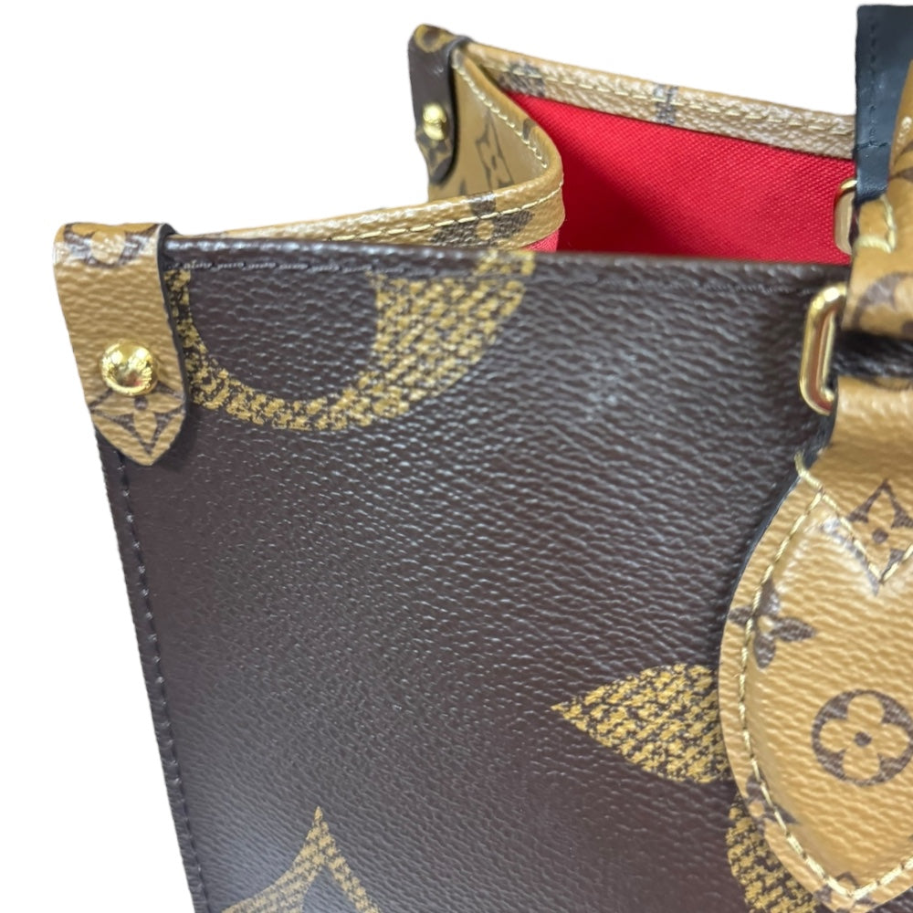 LOUIS VUITTON Louis Vuitton On the Go MM Monogram Giant Shoulder