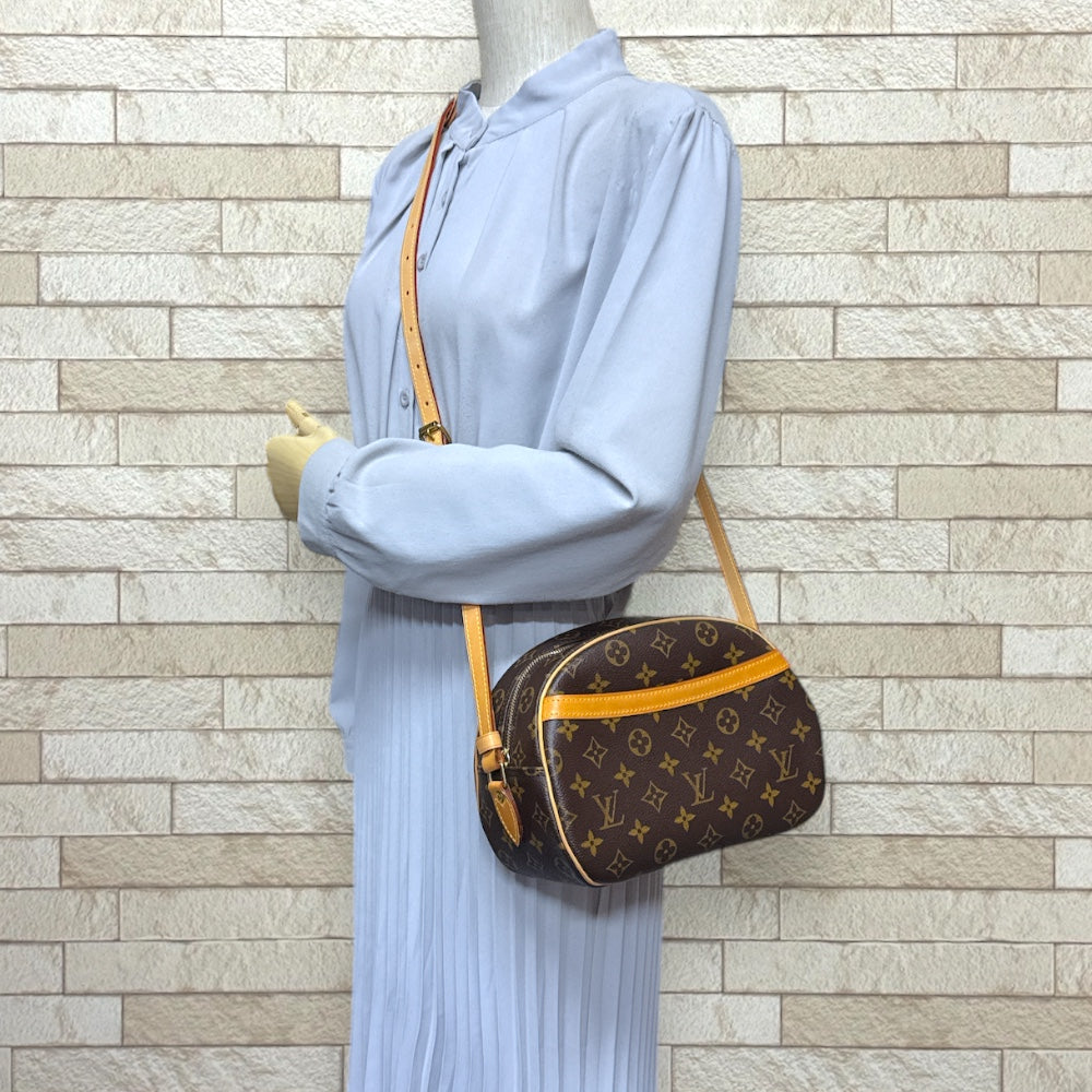 LOUIS VUITTON ルイヴィトン ブロワ モノグラム ショルダーバッグ