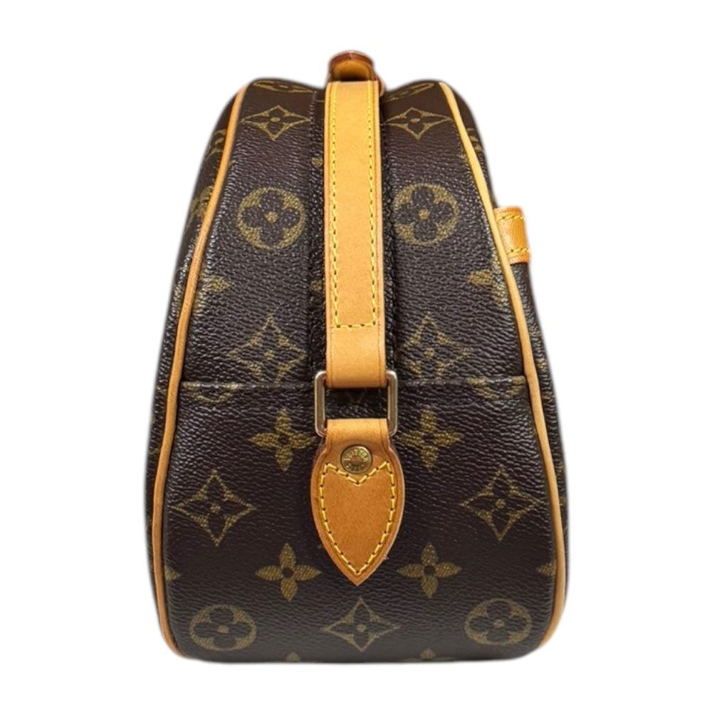 LOUIS VUITTON ルイヴィトン ブロワ モノグラム ショルダーバッグ