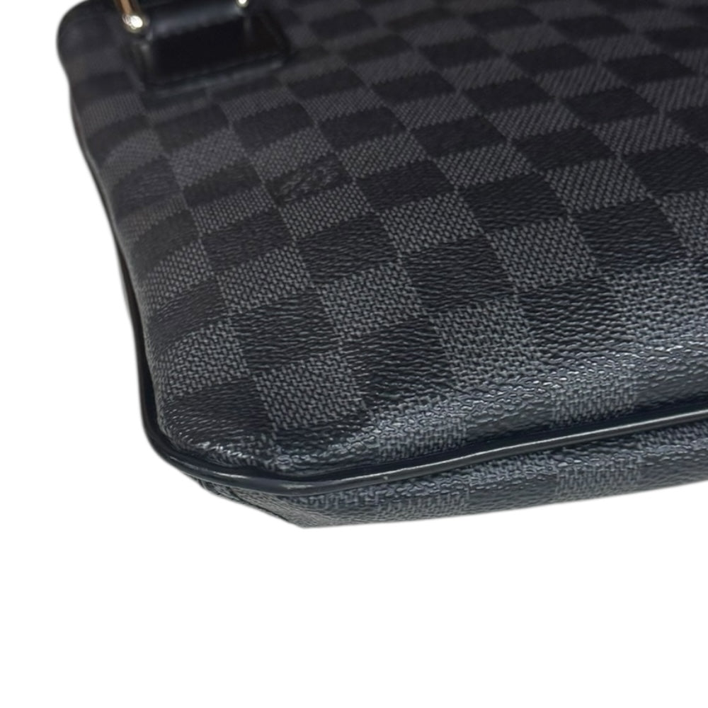 LOUIS VUITTON ルイヴィトン トマス ダミエグラフィット ショルダー
